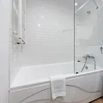 Comfort Batorego شقة غدينيا