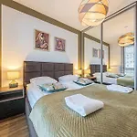 شقة Comfort Batorego
