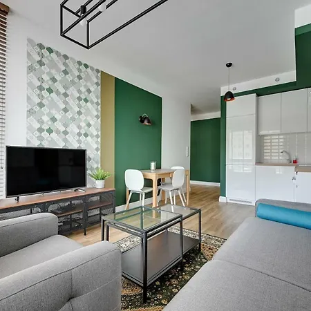 Comfort Batorego 公寓 *